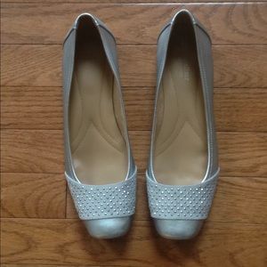 Naturalizer Silver Shoes